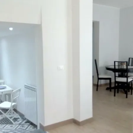 Apartment Tra Mare E Storia *